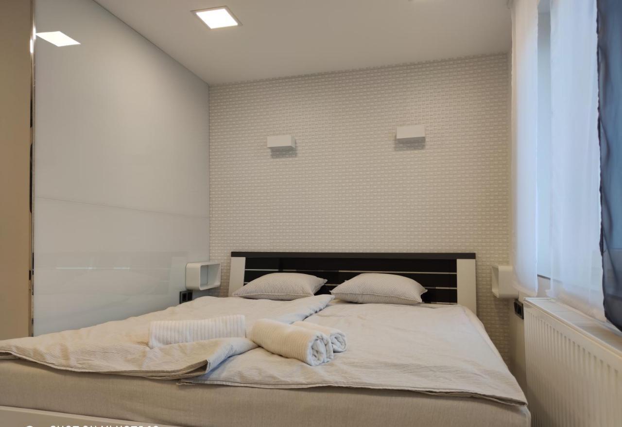 Aqua Solar Apartmanhaz Miskolc Dış mekan fotoğraf