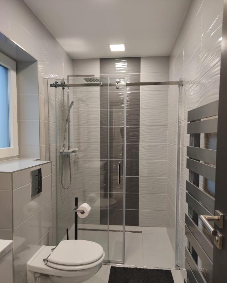 Aqua Solar Apartmanhaz Miskolc Dış mekan fotoğraf